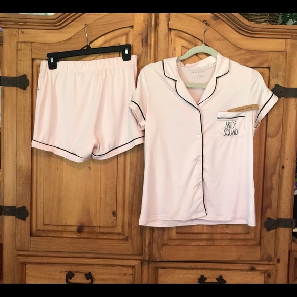 Rae Dunn BRIDE SQUAD pajama/lounge set.
